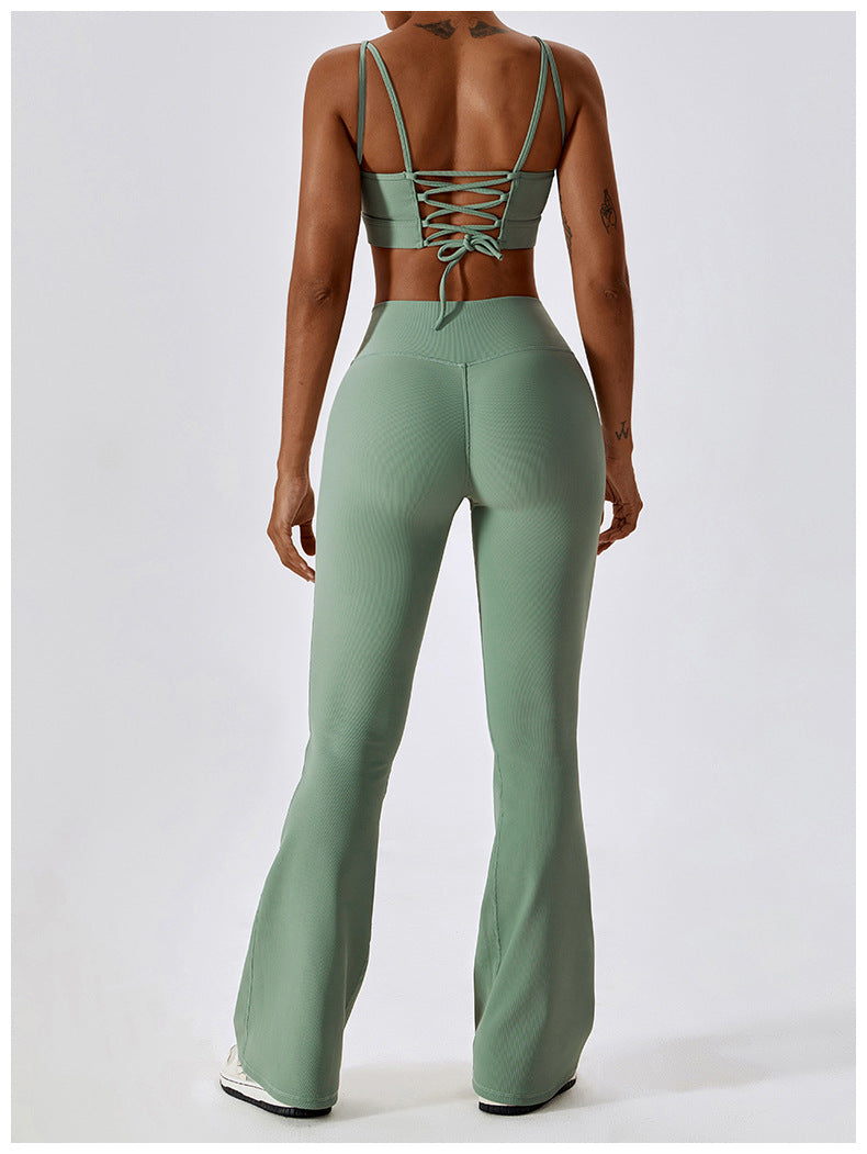 SET DEPORTIVO VERDE LEGGINGS Y TOP TIRAS